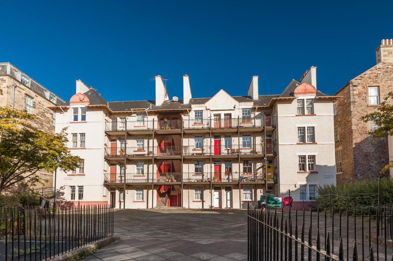 The Tron Square Residence Edinburgh Exterior photo